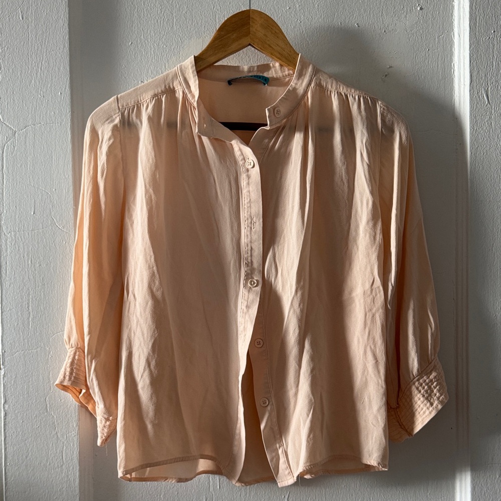 Alice + Olivia Light Peach Button-Down Shirt